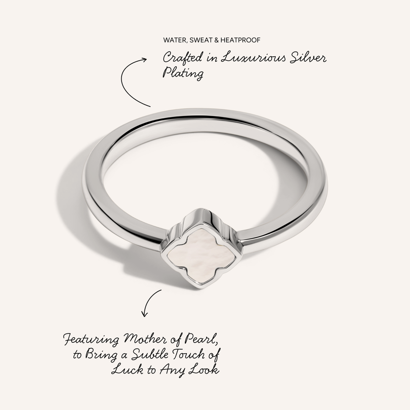 Fine Mini Pearl Clover Ring (Silver)