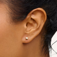 Fine White Topaz Stud Earrings (Gold)