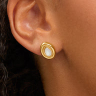 Pearl Molten Stud Earrings (Gold)