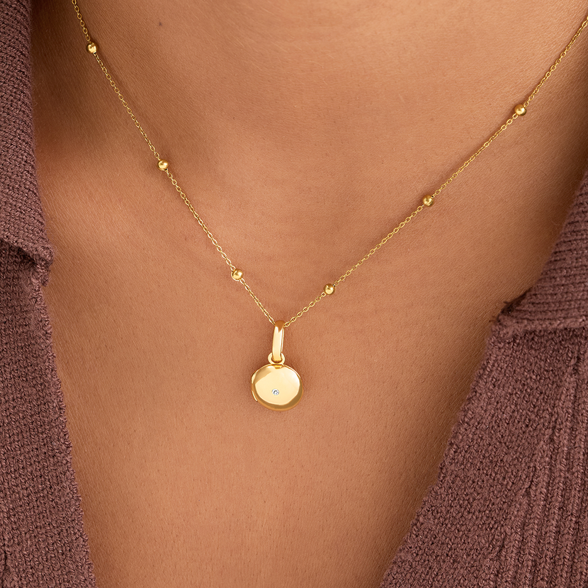 Round Double Photo Locket Necklace (Gold)