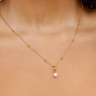 Mini Pearl Necklace Bridesmaids Gift Set (Gold)