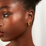 Twisted Huggie Hoop Earrings (Gold)