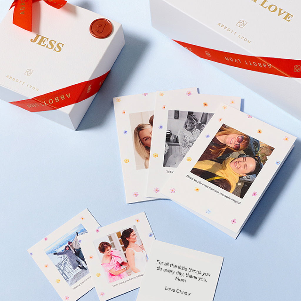 Graduation Gift Ideas: Meaningful Jewellery & Keepsakes They’ll Treasure