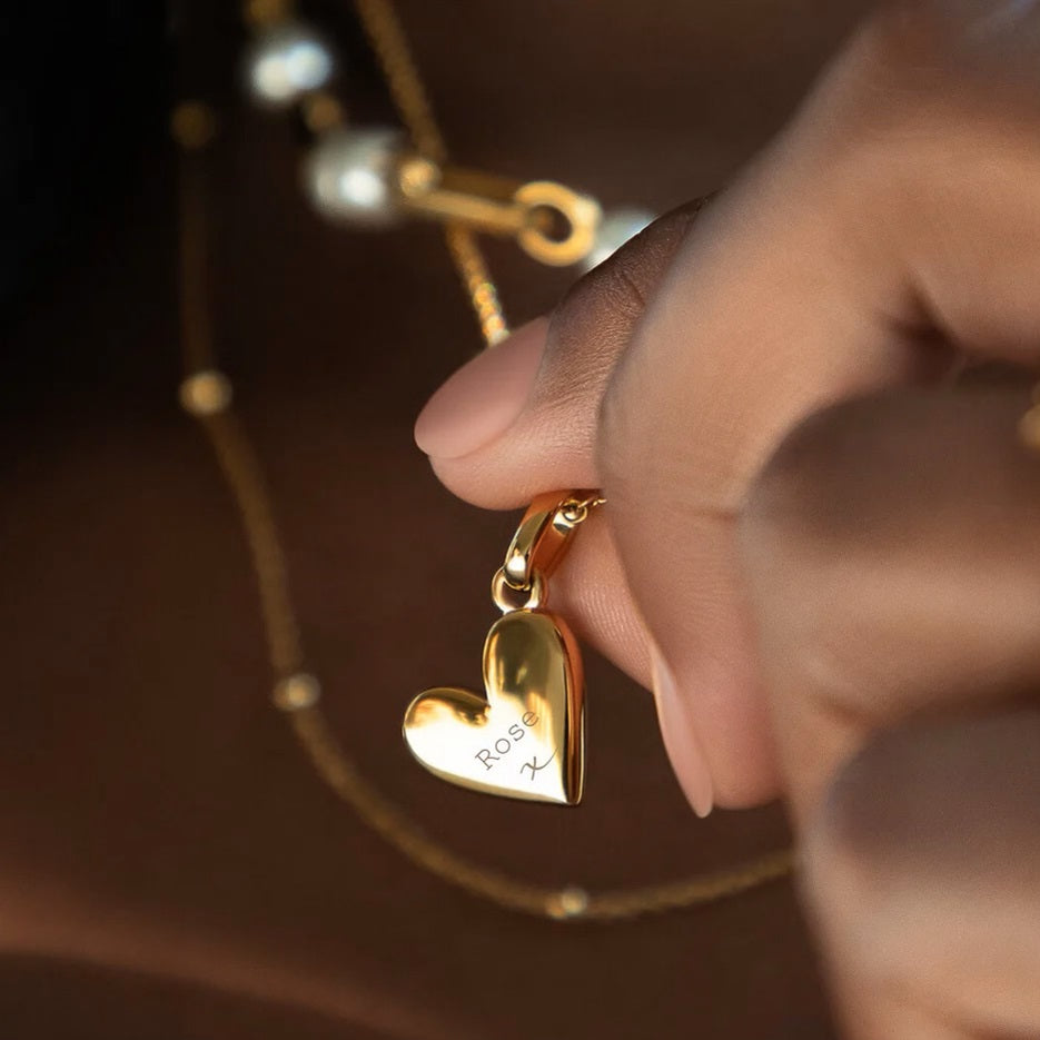 Guide to Choosing Engraved Jewellery