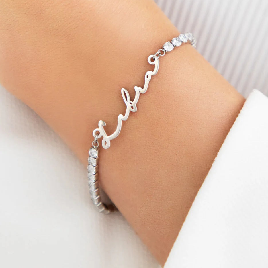 Wimbledon-Ready: Tennis Jewellery to Serve in This Season