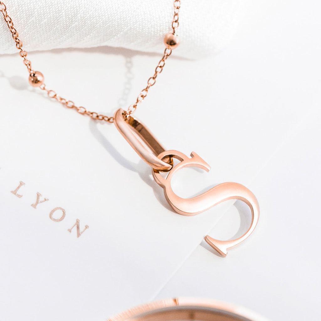 Rose Gold Pendant Necklaces