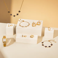 Spotlight Pavé Bubble Name Bracelet (Gold)