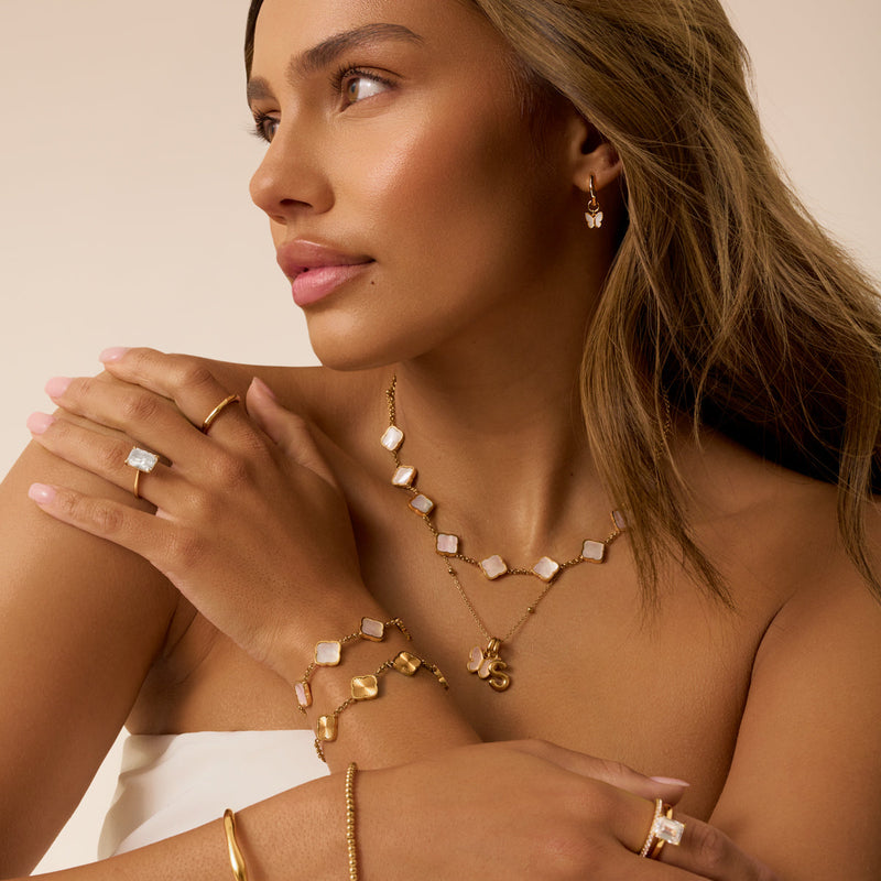 Pearl & Fluted Clover Necklace (Gold)