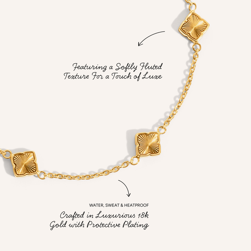 Fine Mini Fluted Multi Clover Bracelet (Gold)
