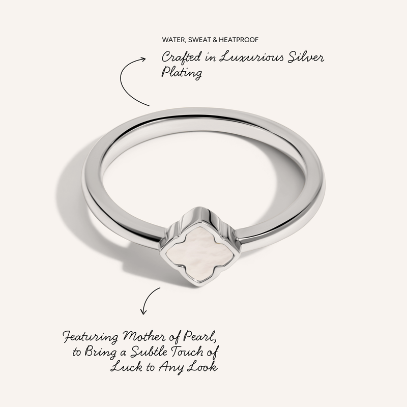 Fine Mini Pearl Clover Ring (Silver)