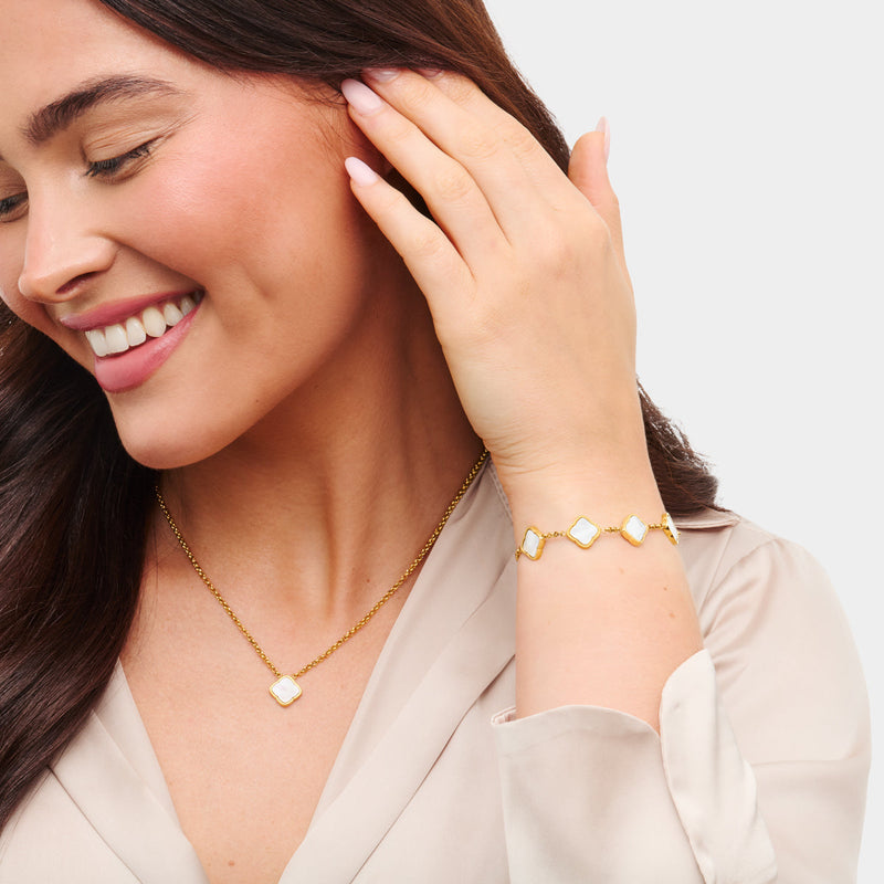 Pearl Clover Necklace Bracelet Set (Gold)