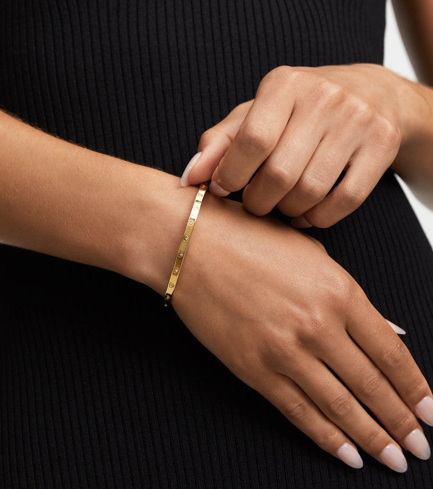 Crystal Heart Bangle (Gold)