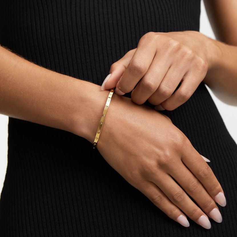 Crystal Heart Bangle (Gold)