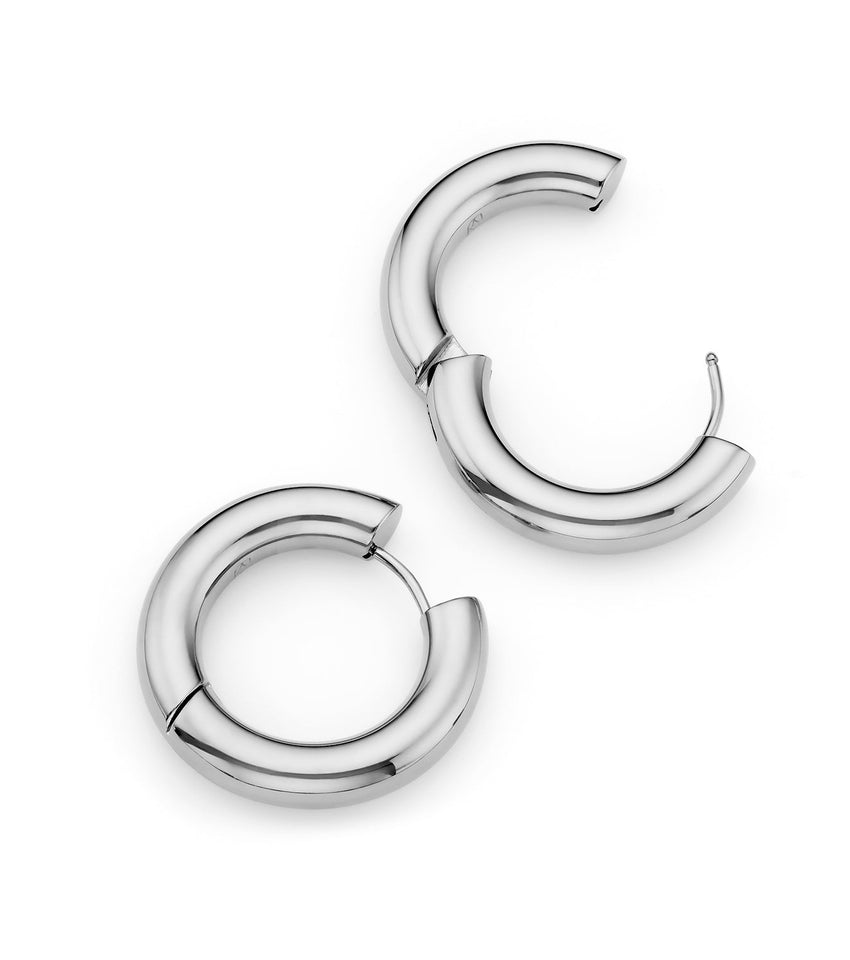 Medium Chunky Huggie Hoop Earrings (Silver)
