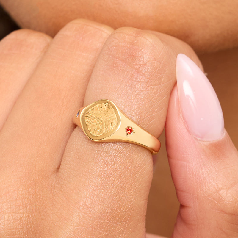 Written In The Stars Fingerprint Signet Ring (Gold)