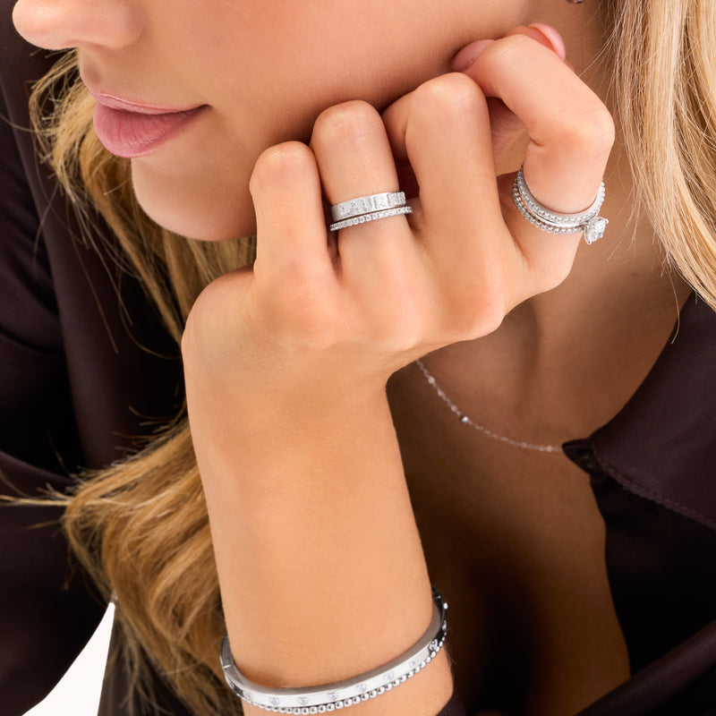 Fine Pavé 3D Name Ring (Silver)