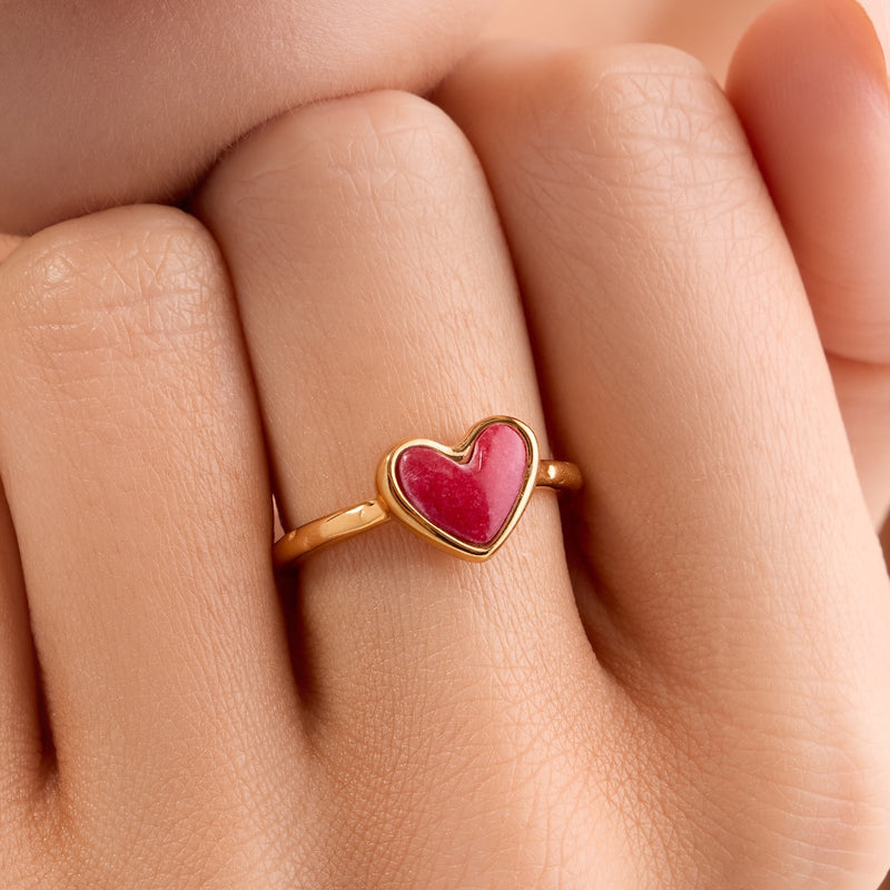 Fuchsia Quartz Heart Ring (Gold)