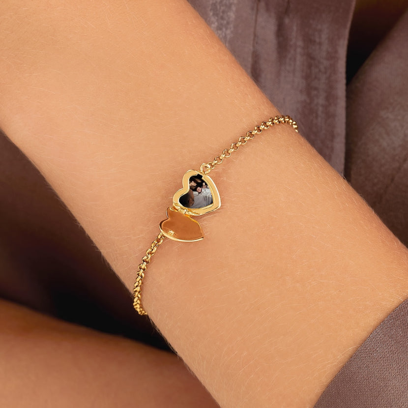 Heart Photo Locket Bracelet (Gold)