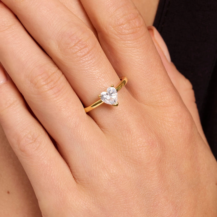 Heart Cut Solitaire Ring 1ct (Gold)