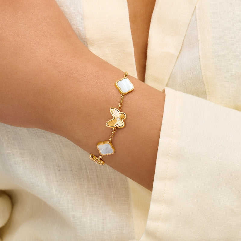 Pearl & Fluted Butterfly Bracelet (Gold)