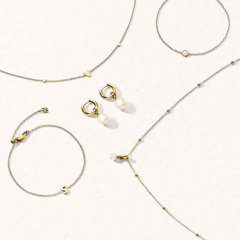 Mini Pearl Necklace Bridesmaids Gift Set (Gold)