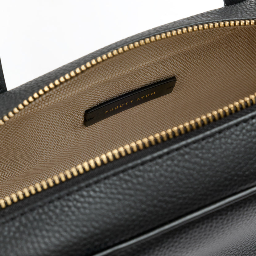 The Alexandra Shoulder Bag (Black)