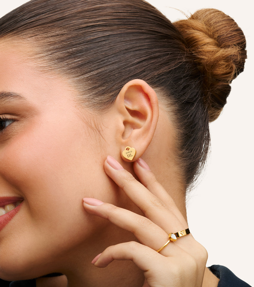 Heart Token Stud Earring (Gold)