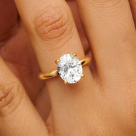 Oval Cut Solitaire Ring 2ct (Gold)
