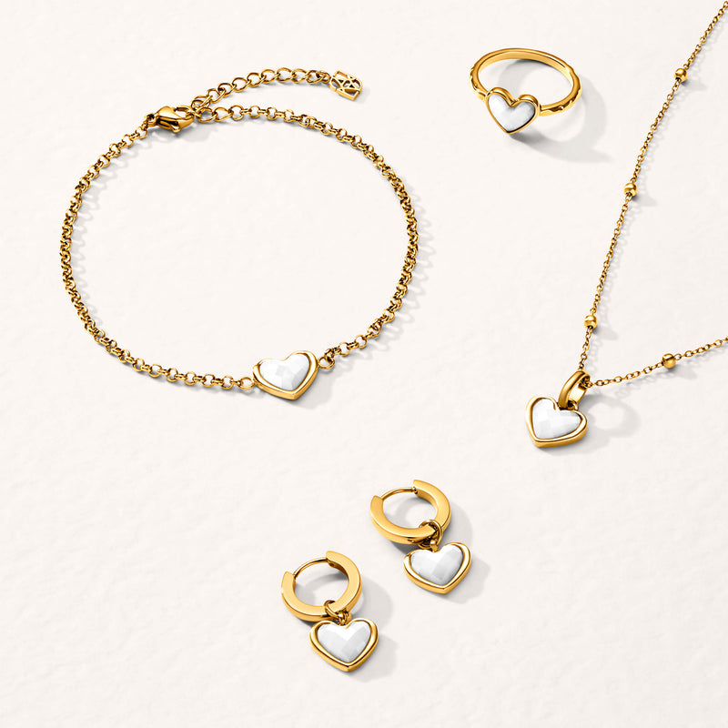 Mother of Pearl Heart Bracelet (Gold)
