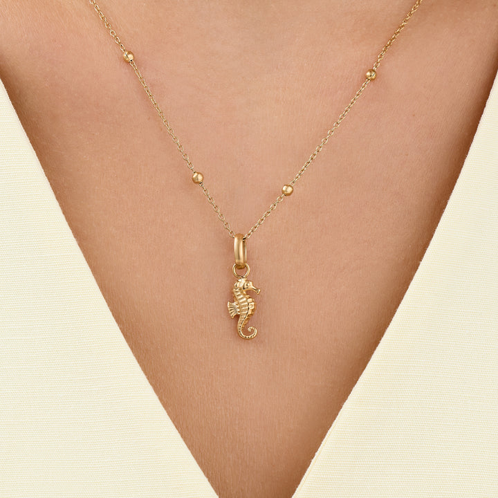 Ocean Charms Seahorse Necklace (Gold)