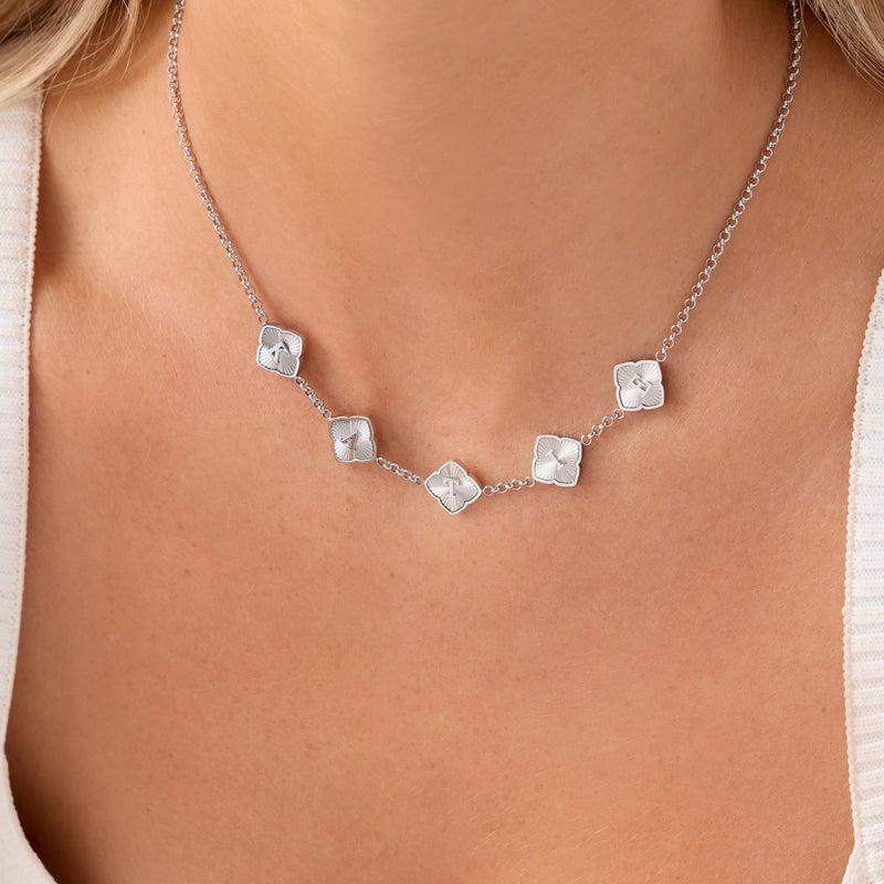 Textured Clover Custom Name Necklace (Silver)