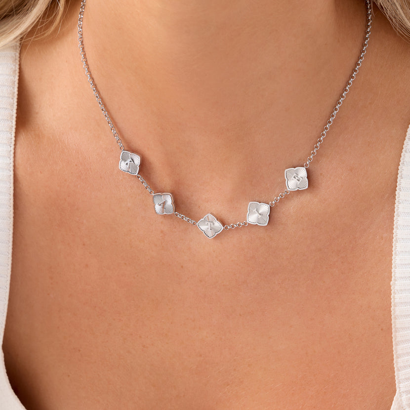 Textured Clover Custom Name Necklace (Silver)