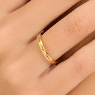 Fine Script Name Ring (Gold)