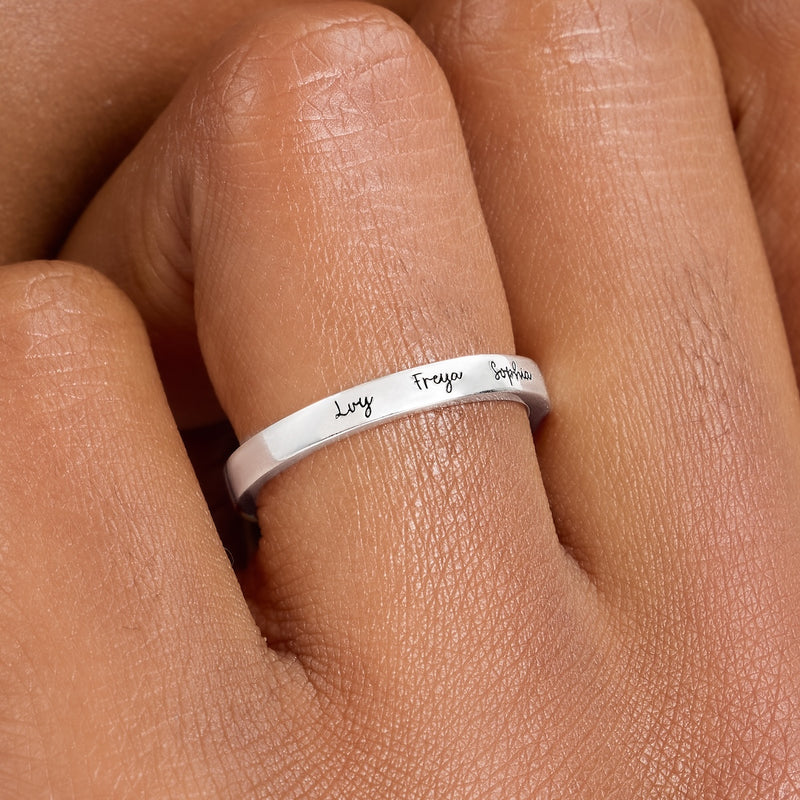 Fine Script Name Ring (Silver)