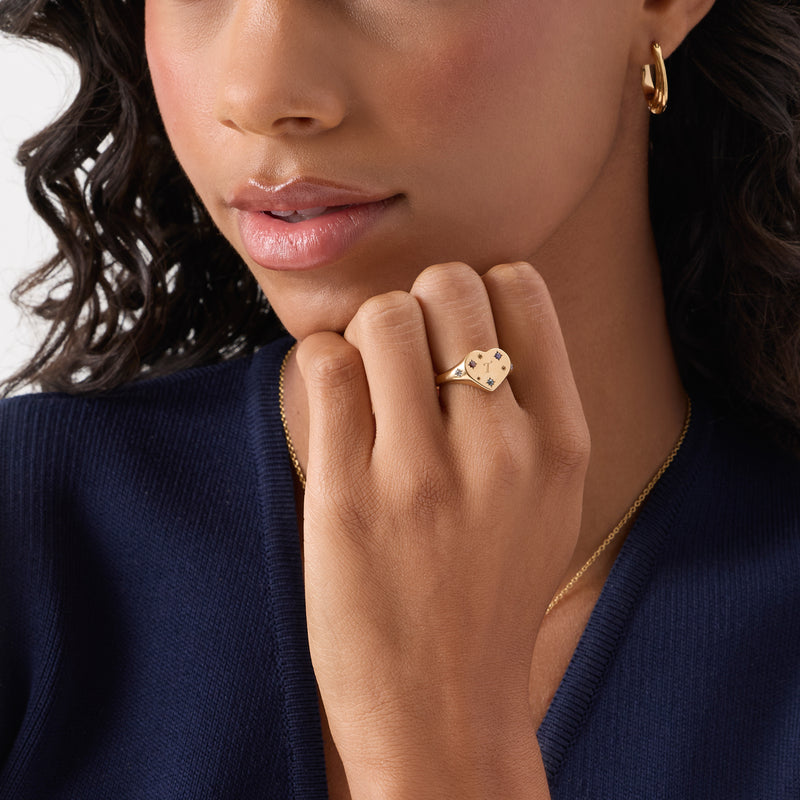 The Story of Us Heart Signet Ring (Gold)