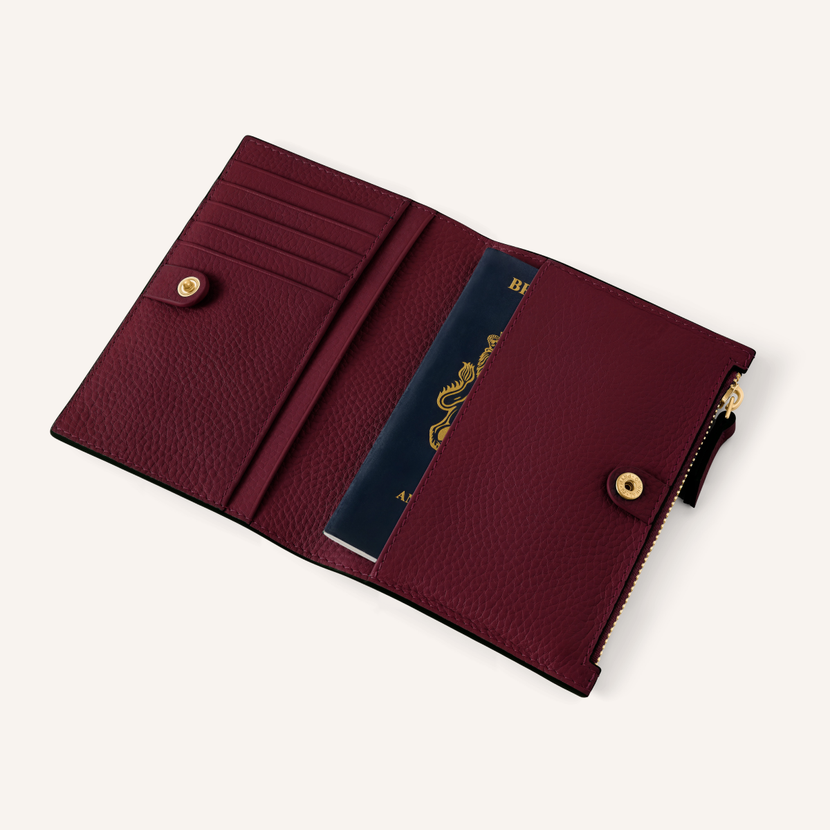 Leather Passport Holder (Plum)