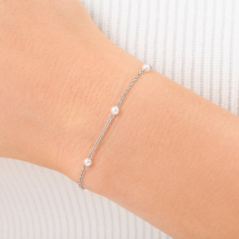 Pearlescent Stationed Bracelet (Silver)