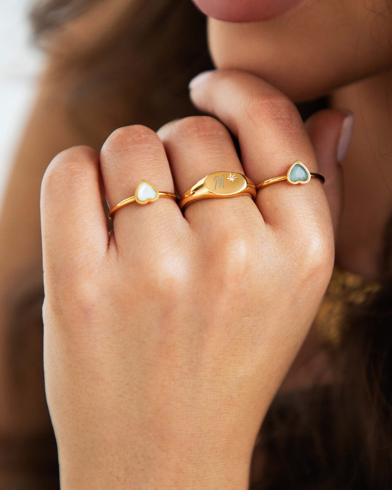 Oval Signet Ring (Gold)