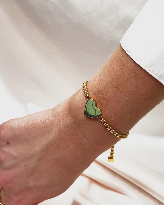Initial Heart Bracelet (Gold)