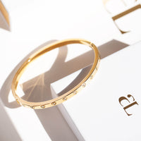 Crystal Heart Bangle & Multi Pearl Clover Bracelet Bundle (Gold)