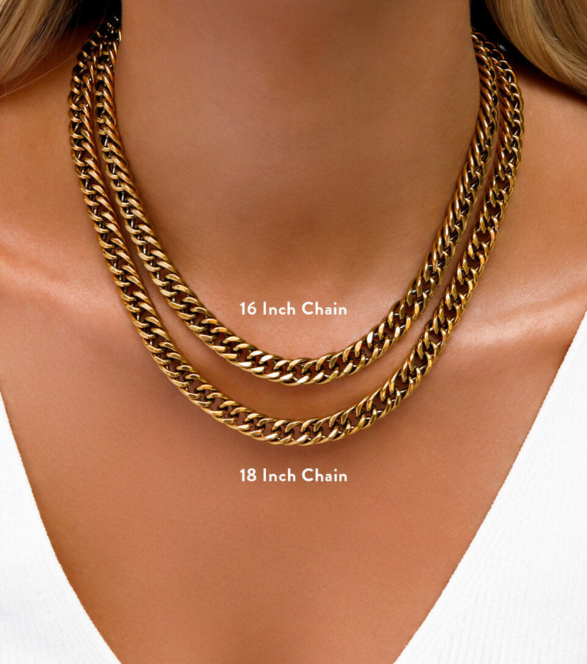 Heart Curb Chain Necklace (Gold)