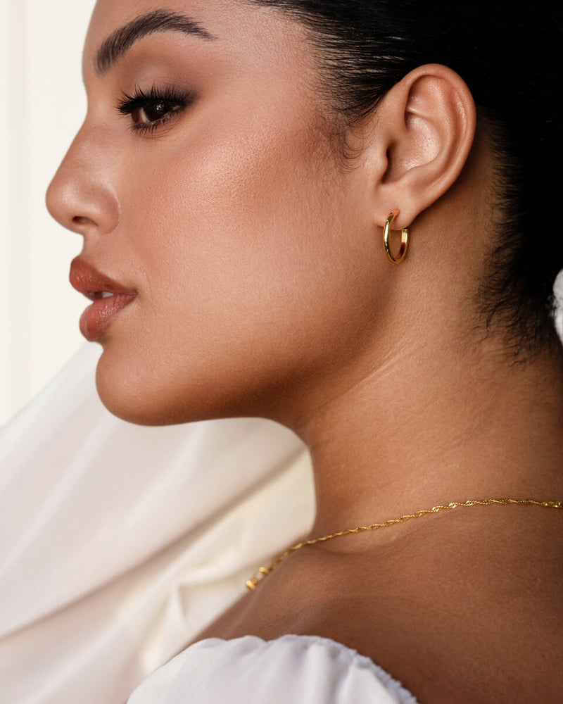 Sterling Silver Classic Hoop Earrings (Gold)